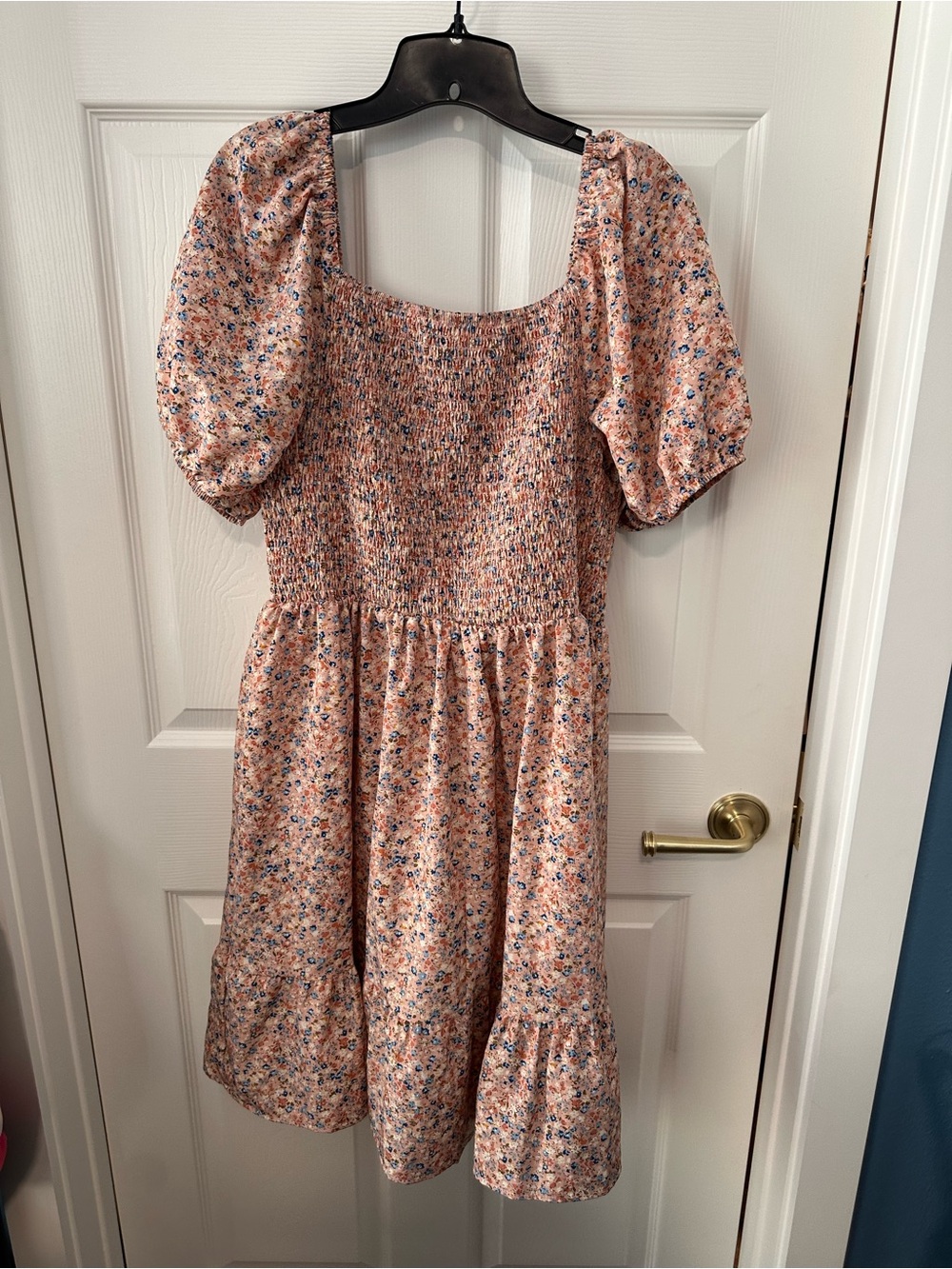Peach-Pink Floral Smocked Puff Sleeve Dress